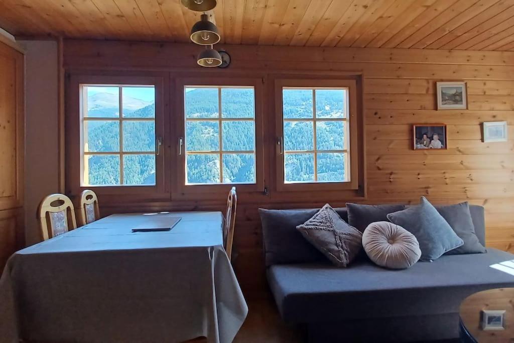 Chalet 3 Pieces De Caractere